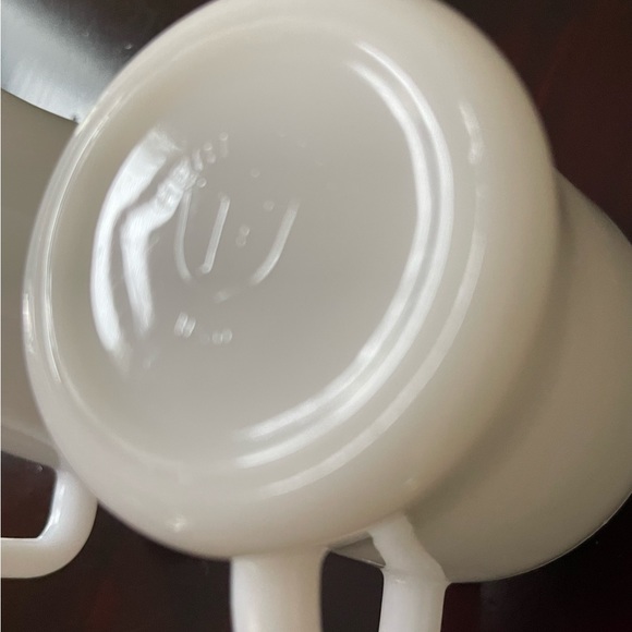 Federal Milk Glass Set Of Two Coffee Mugs - Picture 8 of 10